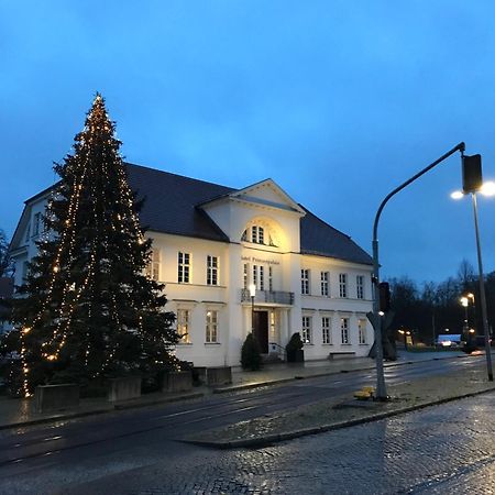 Hotel Prinzenpalais Bad Doberan Exterior photo
