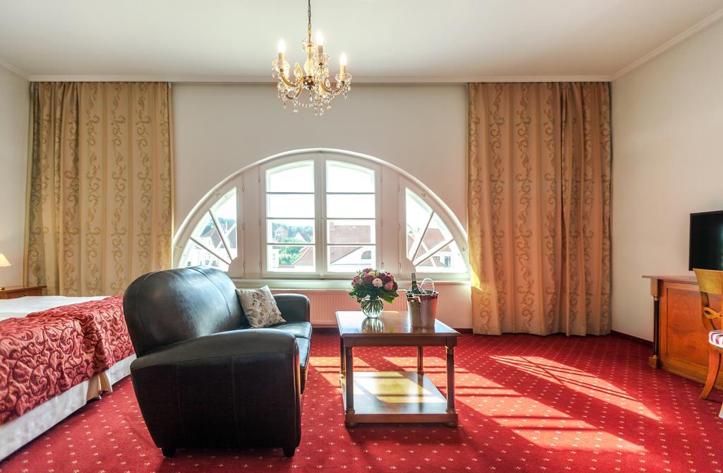 Hotel Prinzenpalais Bad Doberan Exterior photo