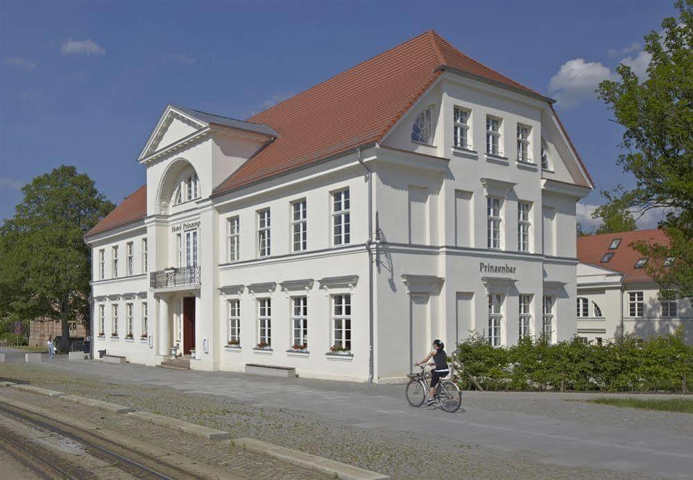 Hotel Prinzenpalais Bad Doberan Exterior photo